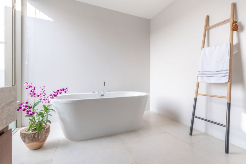 Minimalist Freestanding Tub